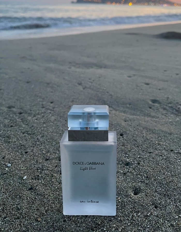 dolce & gabbana light blue eau intense pour femme